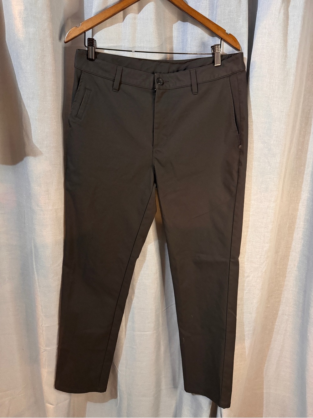 Vuori Black Tailored Pocket Dress Pants